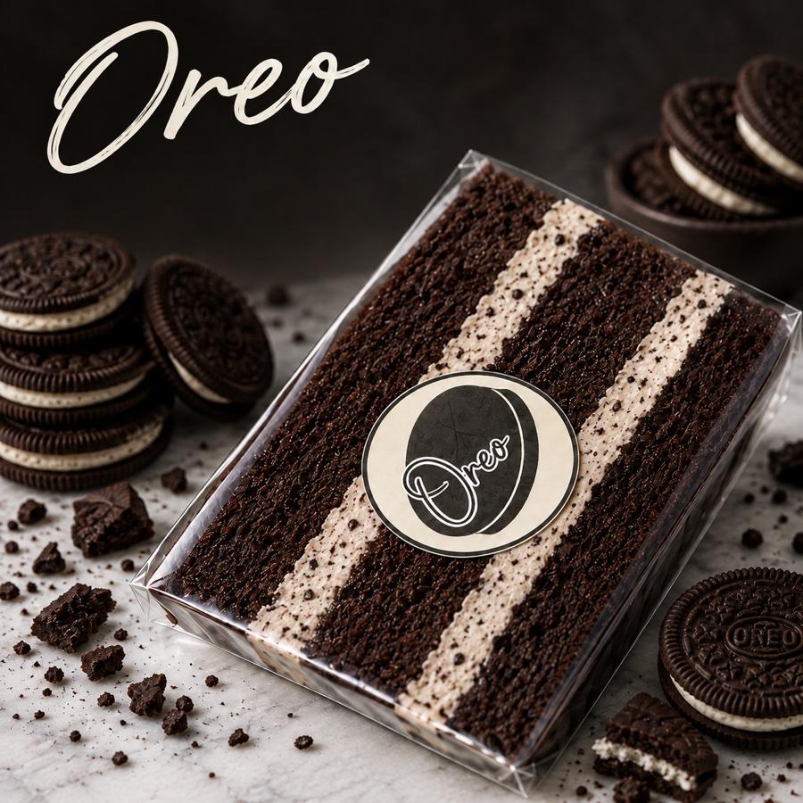 Oreo cake slices